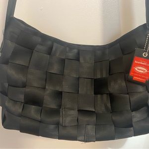 Harvey’s Seatbelt Bag Crossbody Messenger Black XL